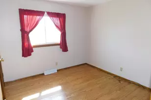 309 Judge Dr, Saukville, WI 53080 - Photo 17