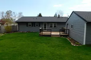 309 Judge Dr, Saukville, WI 53080 - Photo 37
