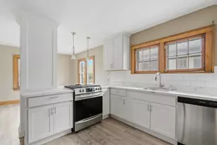 2432 N 55th St, Milwaukee, WI 53210 - Photo 5