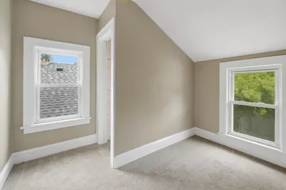 2432 N 55th St, Milwaukee, WI 53210 - Photo 17