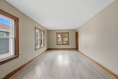 2432 N 55th St, Milwaukee, WI 53210 - Photo 9