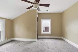 2432 N 55th St, Milwaukee, WI 53210 - Photo 23