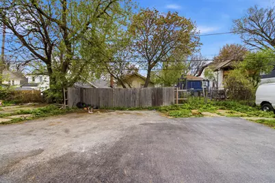 2432 N 55th St, Milwaukee, WI 53210 - Photo 27