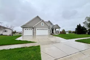 1260 Chippewa Dr, Hartford, WI 53027 - Photo 47