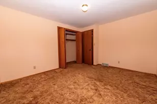 1816 Camelot Blvd, Sheboygan, WI 53081 - Photo 13