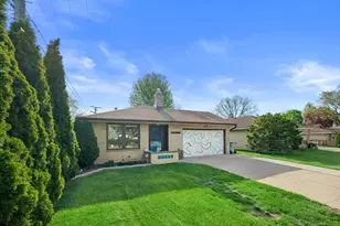 3334 N Argonne Dr, Milwaukee, WI 53222 - Photo 3