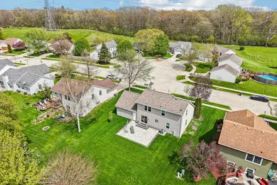 1900  Wexford Ln, Waukesha, WI 53186 - Photo 37