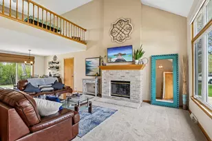 1900 Wexford Ln, Waukesha, WI 53186 - Photo 3