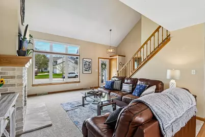 1900  Wexford Ln, Waukesha, WI 53186 - Photo 5