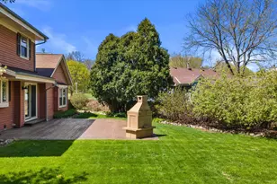 1200 W Tiffany Ln, Oak Creek, WI 53154 - Photo 29