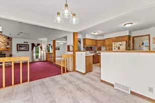 4039 W Cypress Ln, Franklin, WI 53132 - Photo 15