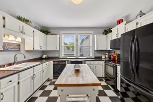 1723 E Ontario St, Milwaukee, WI 53207 - Photo 15