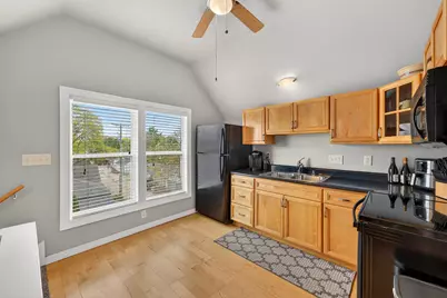 1723 E Ontario St #1725, Milwaukee, WI 53207 - Photo 41