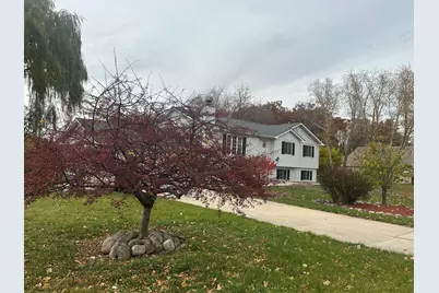 7765 S Mission Dr, Franklin, WI 53132 - Photo 49