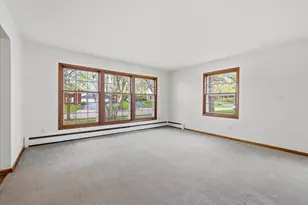W56N710 Hawthorne Ave, Cedarburg, WI 53012 - Photo 39