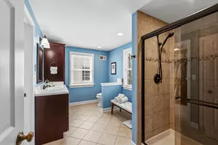 2434 N 93rd St, Wauwatosa, WI 53226 - Photo 17
