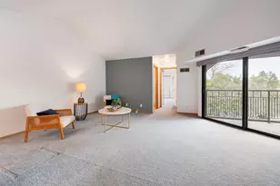1600 W Green Tree Rd, Glendale, WI 53209 - Photo 7