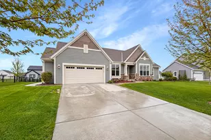 616 Westlawn Ave, Mukwonago, WI 53149 - Photo 3