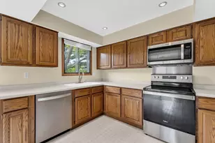 709 S Lake Shore Dr, Lake Geneva, WI 53147 - Photo 31