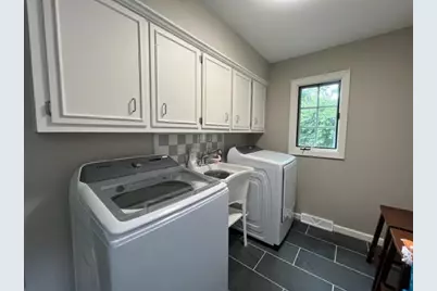 15200  Briaridge Ct, Elm Grove, WI 53122 - Photo 11