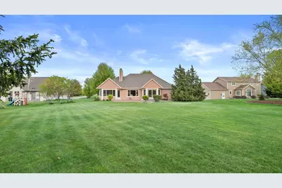 6065 S Preston Ln, New Berlin, WI 53151 - Photo 31