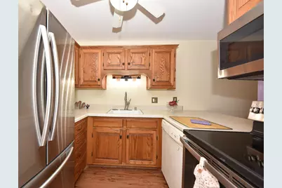 11937 W Appleton Ave #13, Milwaukee, WI 53224 - Photo 5