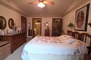 1425 Sun Valley Dr, Racine, WI 53406 - Photo 15