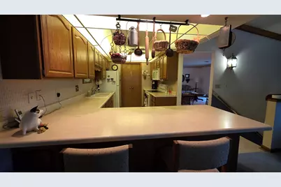 1425  Sun Valley Dr #202, Racine, WI 53406 - Photo 13