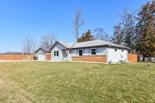 26314 Fries Ln, Racine, WI 53185 - Photo 37
