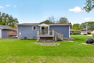 1525 Holley St, Holmen, WI 54636 - Photo 27