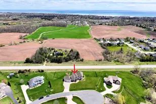 3268 Bay Hill Rd, Port Washington, WI 53074 - Photo 7