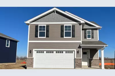 680  Heartland Dr, Burlington, WI 53105 - Photo 1