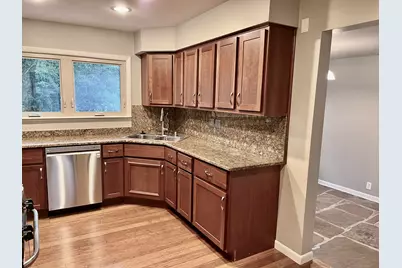 7419 N Boyd Way, Fox Point, WI 53217 - Photo 7