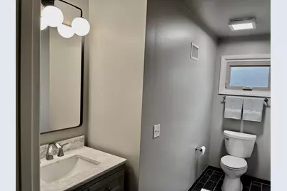 7419 N Boyd Way, Fox Point, WI 53217 - Photo 13