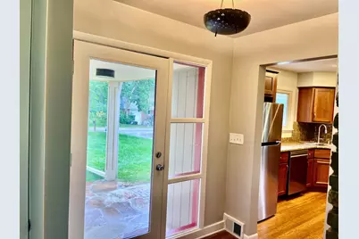 7419 N Boyd Way, Fox Point, WI 53217 - Photo 5