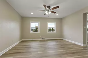 1523 22nd Ave, Kenosha, WI 53140 - Photo 3