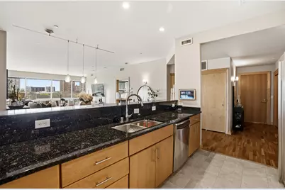 545 E Wells St #502, Milwaukee, WI 53202 - Photo 15
