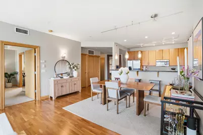 545 E Wells St #502, Milwaukee, WI 53202 - Photo 11