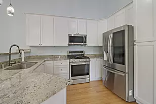 6911 53rd St, Kenosha, WI 53144 - Photo 3