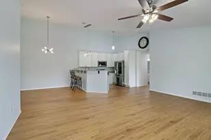 6911 53rd St, Kenosha, WI 53144 - Photo 9