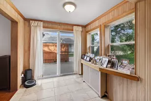 243 W Sumner St, Hartford, WI 53027 - Photo 15