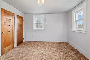 243 W Sumner St, Hartford, WI 53027 - Photo 23