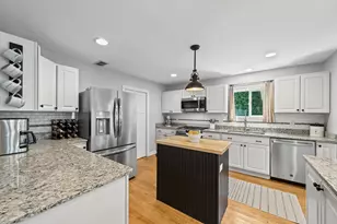 1069 Sauganash Dr, Fontana, WI 53125 - Photo 13