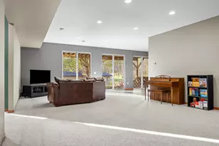 W6166 Valley Pl, Onalaska, WI 54636 - Photo 21