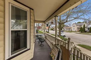 1612 N Main St, Racine, WI 53402 - Photo 3