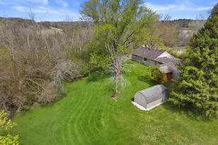 N40W26975 Capitol Dr, Pewaukee, WI 53072 - Photo 3