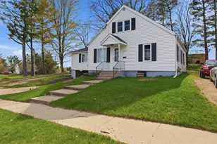 1003 N Main St, Marion, WI 54950 - Photo 25