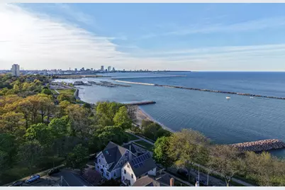 2961 S Shore Dr, Milwaukee, WI 53207 - Photo 53