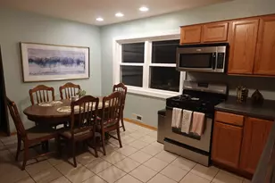 1627 Birch Dr, Waukesha, WI 53188 - Photo 9