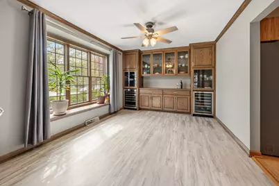 207  Woodlands Ct, Hartland, WI 53029 - Photo 13